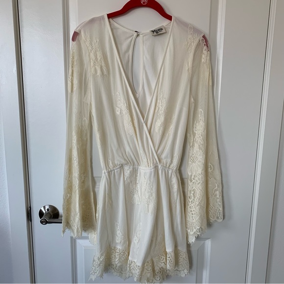 Show me your Mumu Lace Romper - Picture 5 of 12